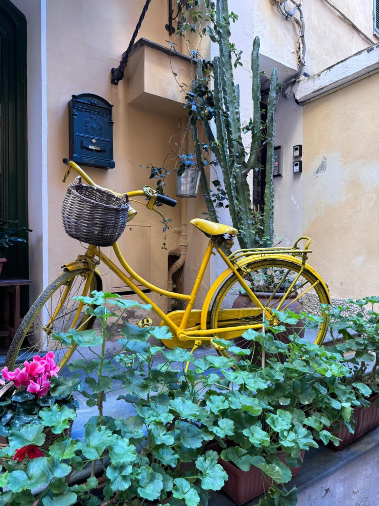 Bordiland 1 Apartment Bordighera Exterior foto