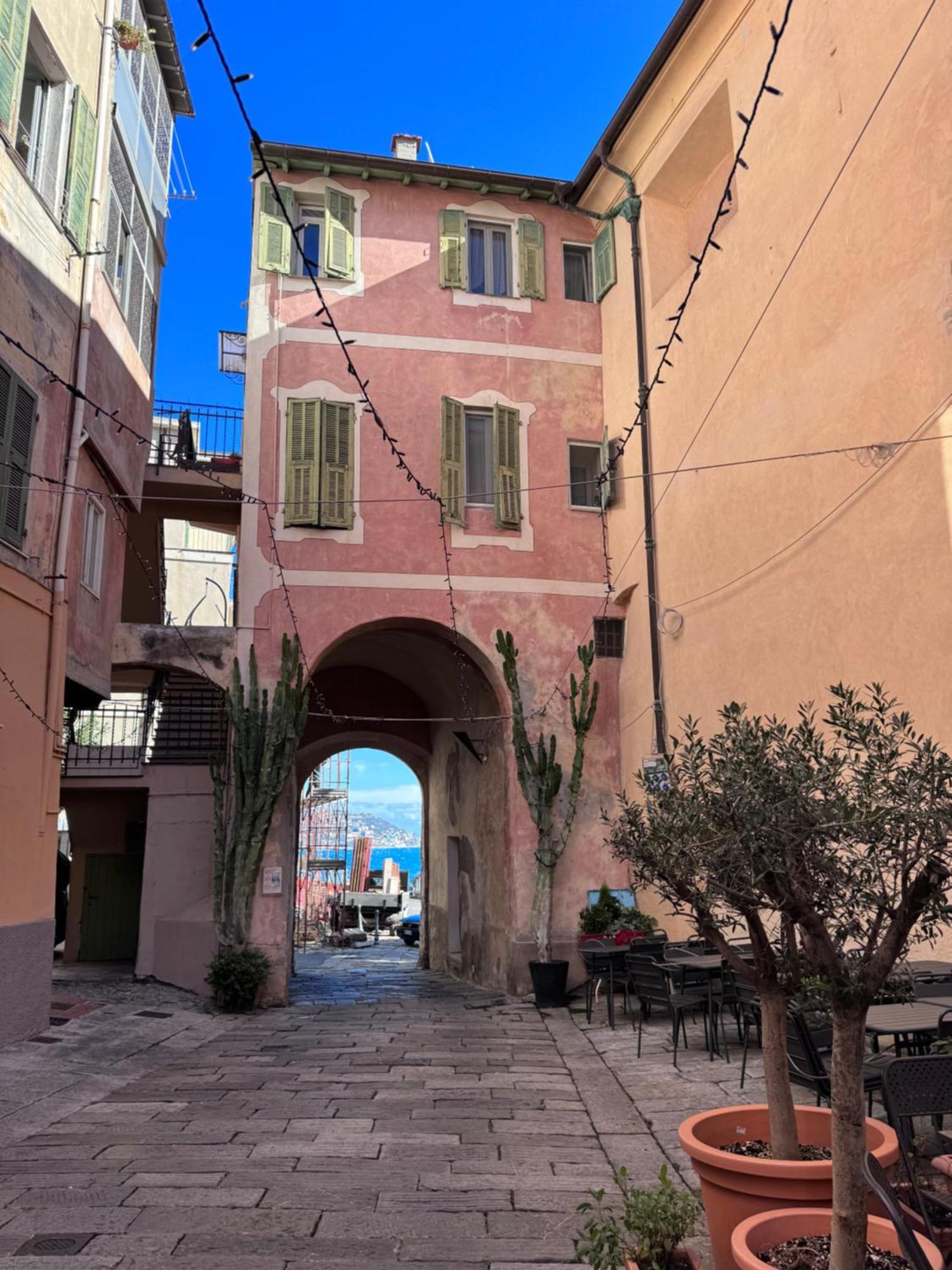 Bordiland 1 Apartment Bordighera Exterior foto